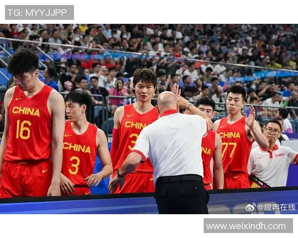 中国男篮与菲律宾激战正酣第二节精彩直播回顾与分析